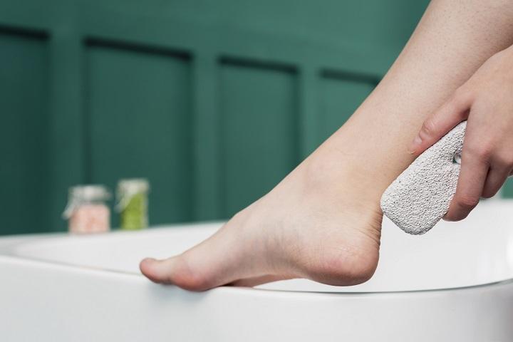 batu apung untuk pembersih dan perawatan kaki